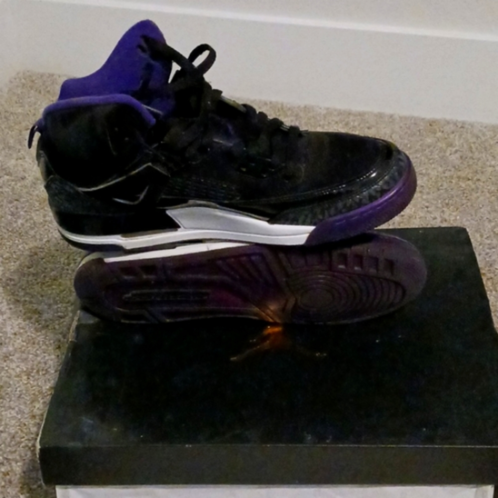 O.G. Box Included!!! (Jordan Spike Lee) - Picture 4 of 6